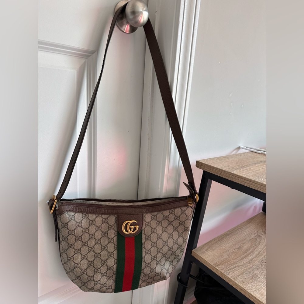 Gucci Ophidia GG small shoulder bag